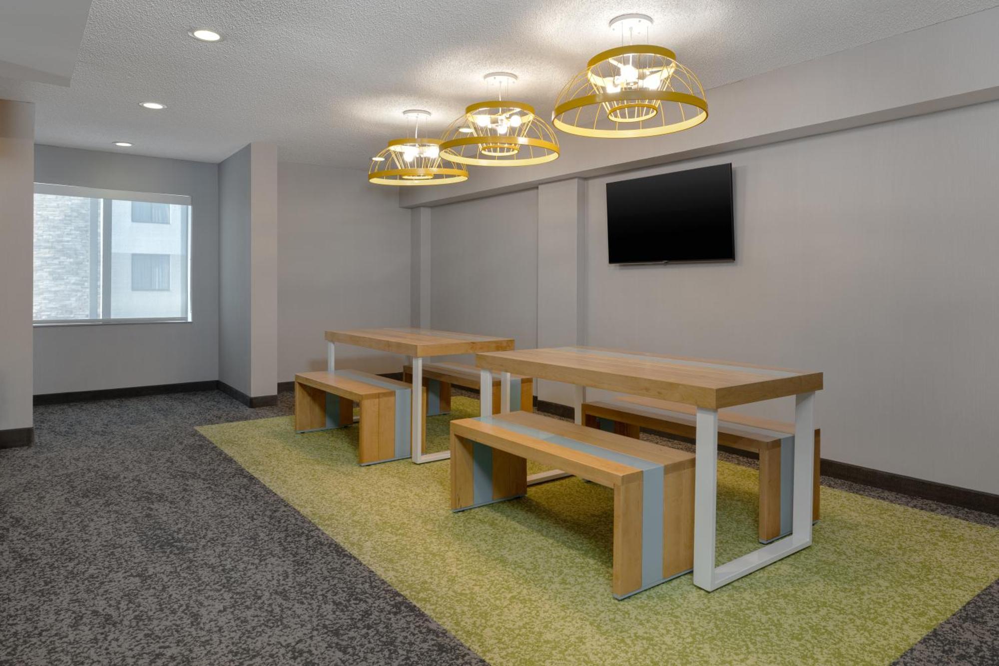 Spark By Hilton בנטונוויל מראה חיצוני תמונה
